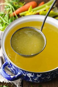 How To Make Chicken Broth Vertical 1