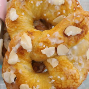 Sweet Almond Pretzels